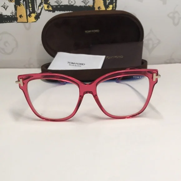Gucci Red and Black Women's Glasses TF5704-B 066